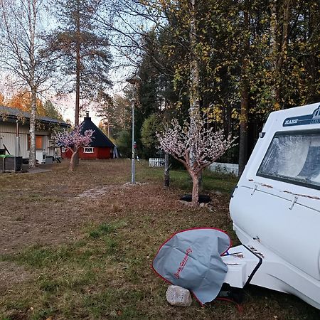 Santa'S Winter Caravan-Kabe Royal Rovaniemi Exterior photo